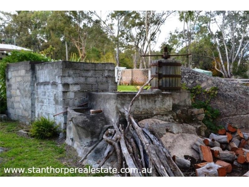 107 Old Caves Road, Stanthorpe QLD 4380