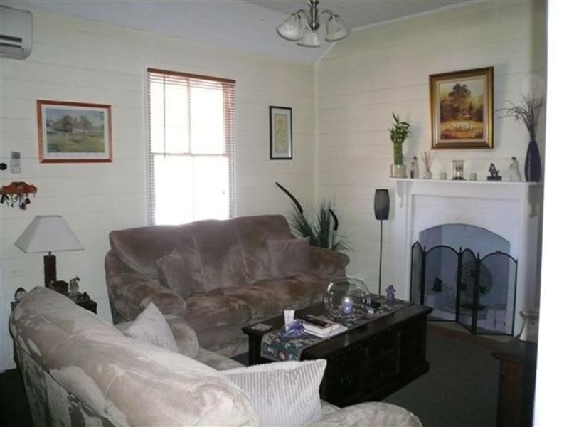 7 McGlew Street, Stanthorpe QLD 4380