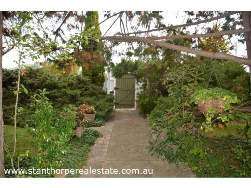 92 High Street, Stanthorpe QLD 4380