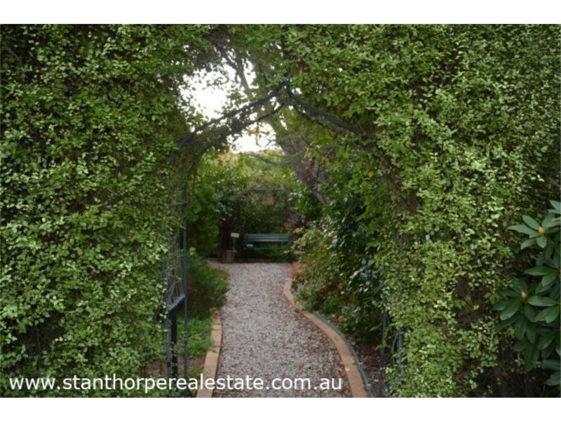 92 High Street, Stanthorpe QLD 4380