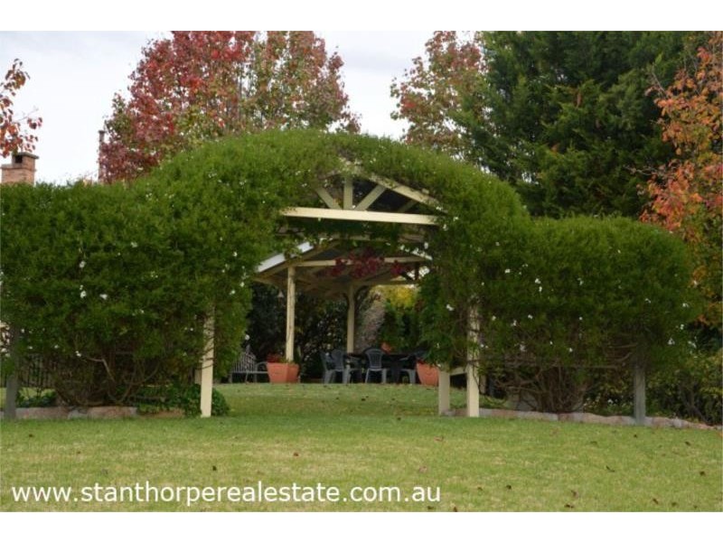 92 High Street, Stanthorpe QLD 4380