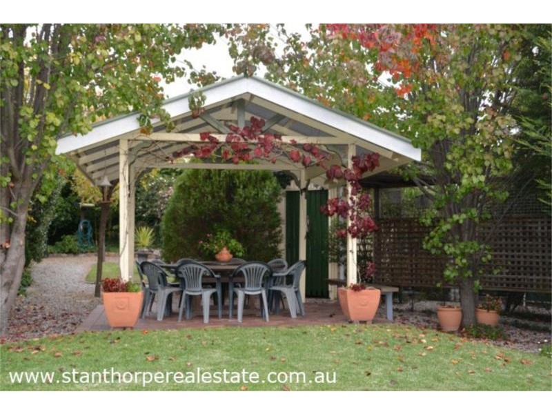 92 High Street, Stanthorpe QLD 4380