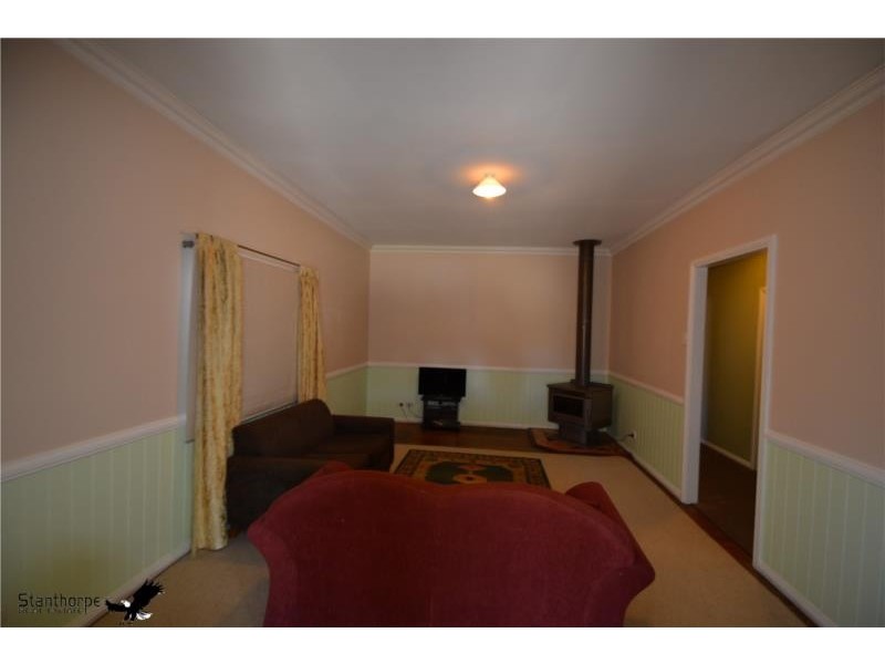 77 Amosfield Road, Stanthorpe QLD 4380