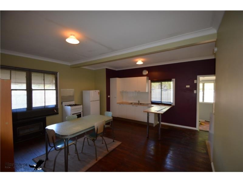 77 Amosfield Road, Stanthorpe QLD 4380