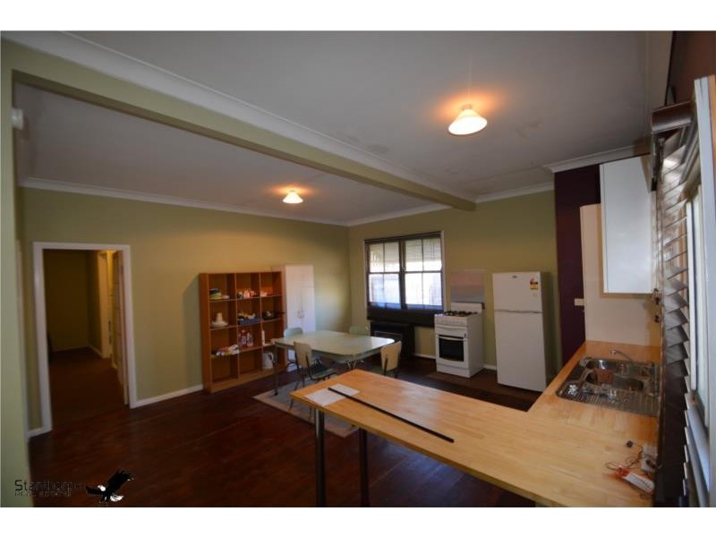 77 Amosfield Road, Stanthorpe QLD 4380