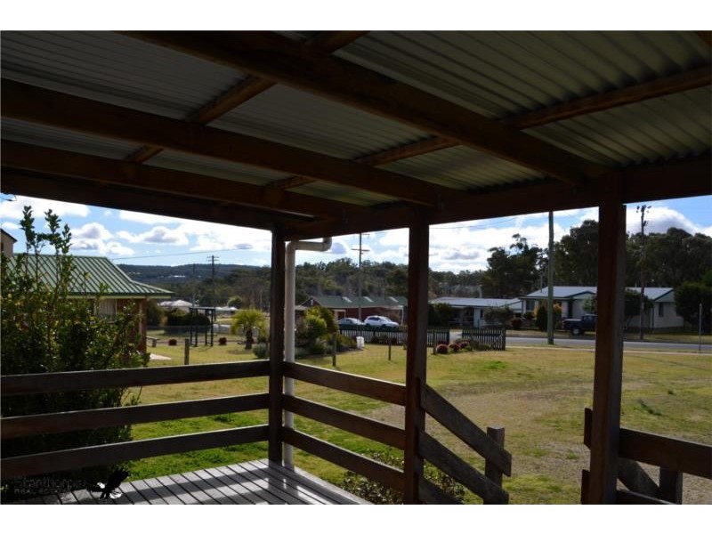 77 Amosfield Road, Stanthorpe QLD 4380