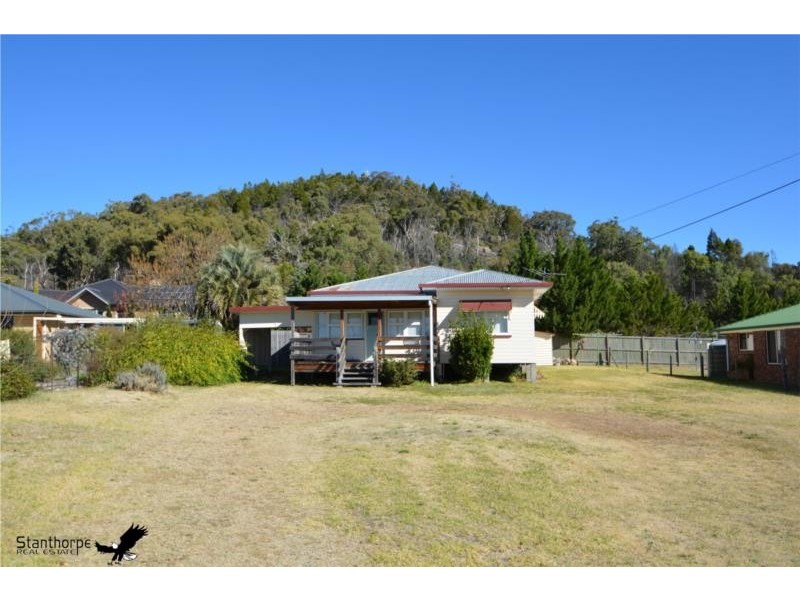 77 Amosfield Road, Stanthorpe QLD 4380