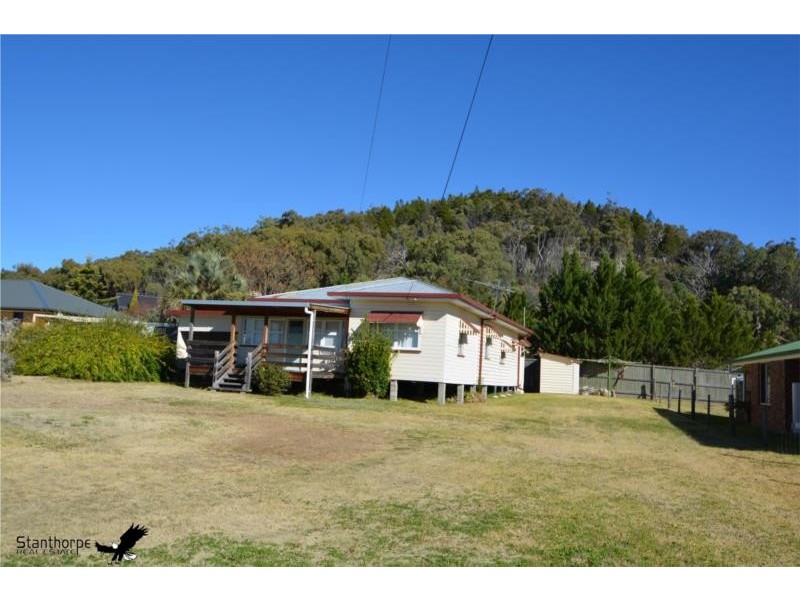 77 Amosfield Road, Stanthorpe QLD 4380