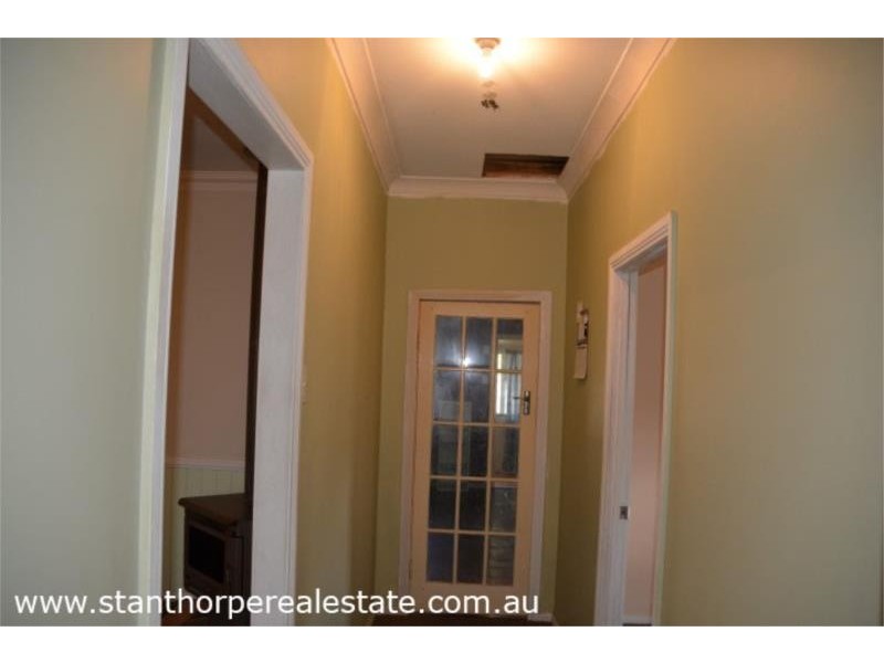 77 Amosfield Road, Stanthorpe QLD 4380