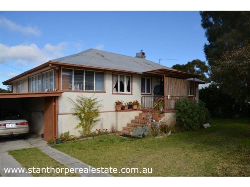 49 Connor Street, Stanthorpe QLD 4380