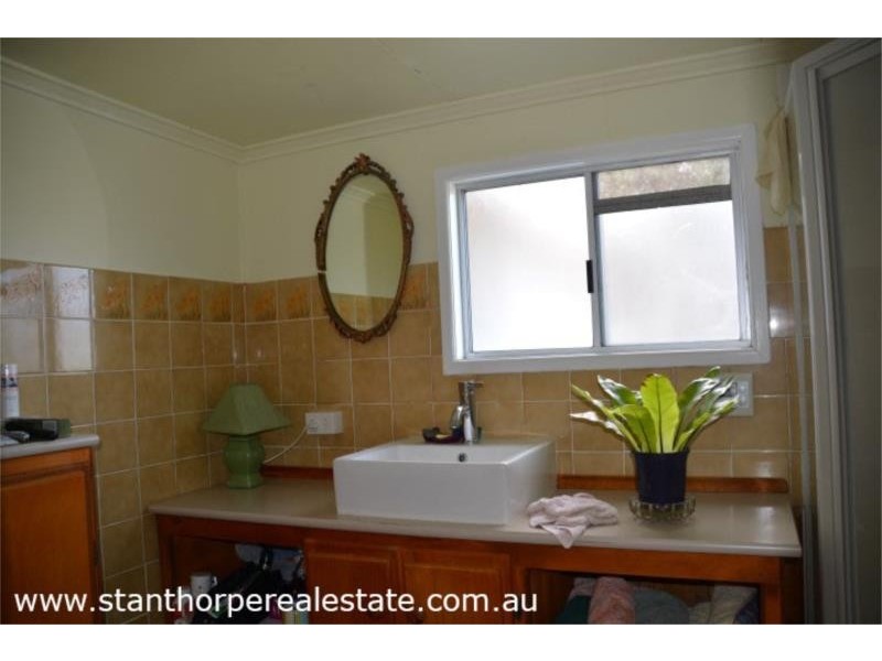 49 Connor Street, Stanthorpe QLD 4380