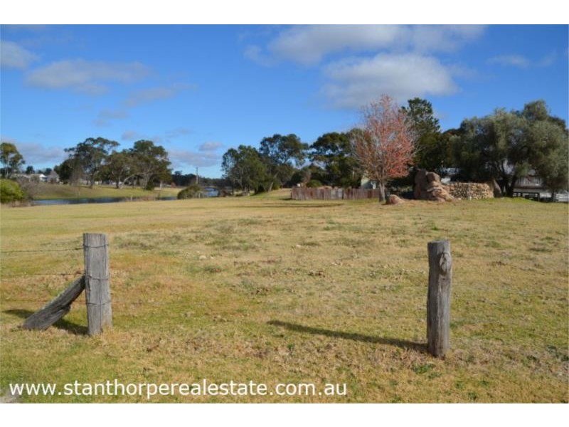 49 Connor Street, Stanthorpe QLD 4380