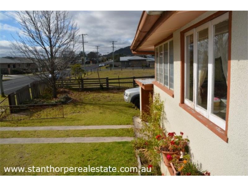 49 Connor Street, Stanthorpe QLD 4380