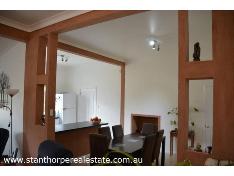 25 Robinson Street, Jennings (NSW) via, Wallangarra QLD 4383