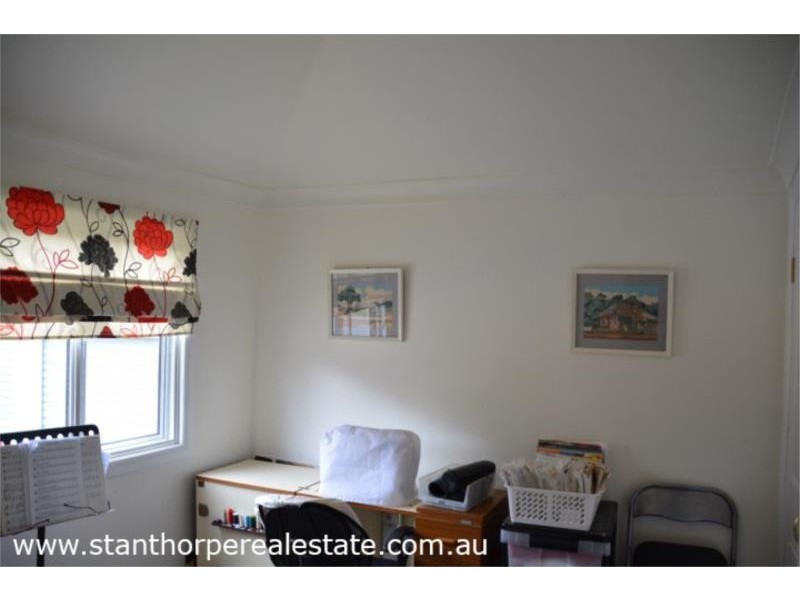 25 Robinson Street, Jennings (NSW) via, Wallangarra QLD 4383