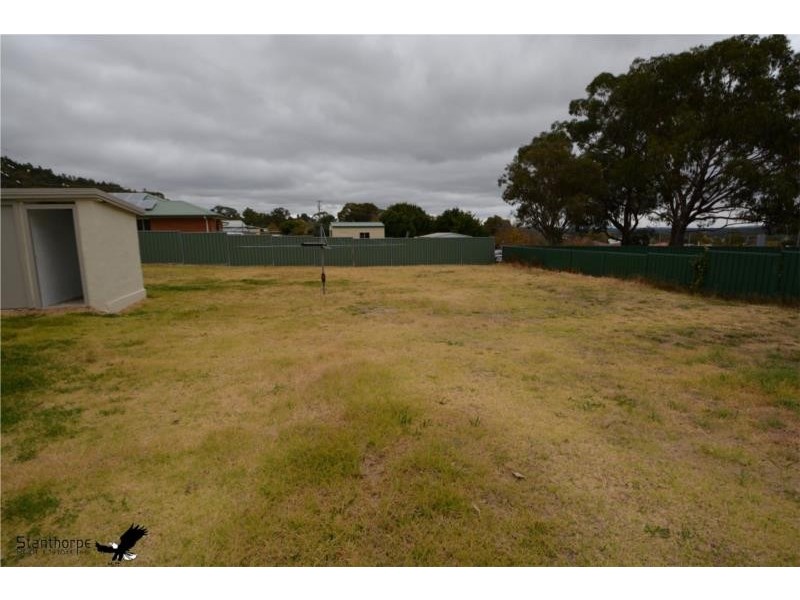 30 Pike Street, Stanthorpe QLD 4380
