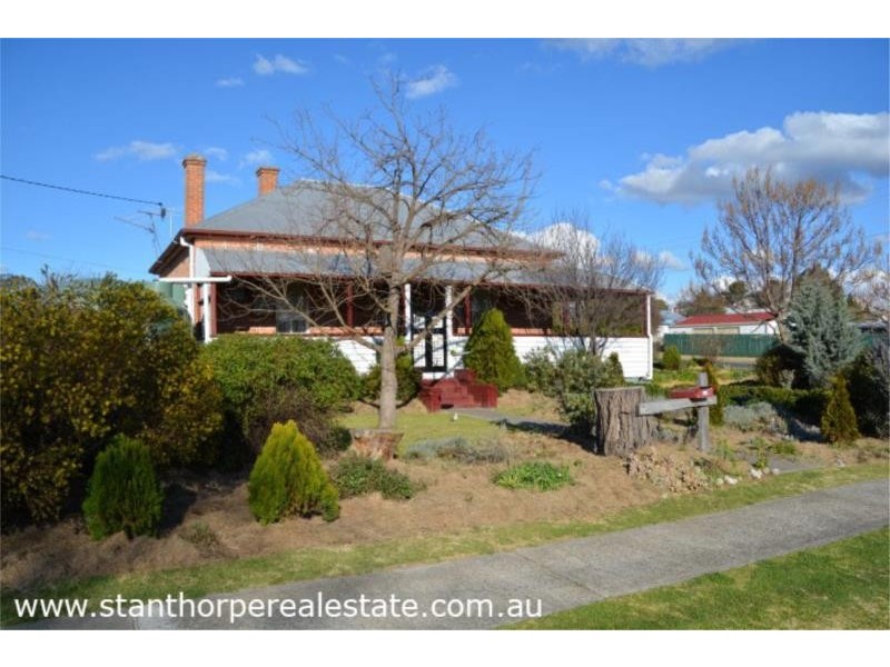 33 Marsh Street, Stanthorpe QLD 4380