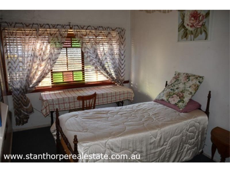 33 Marsh Street, Stanthorpe QLD 4380