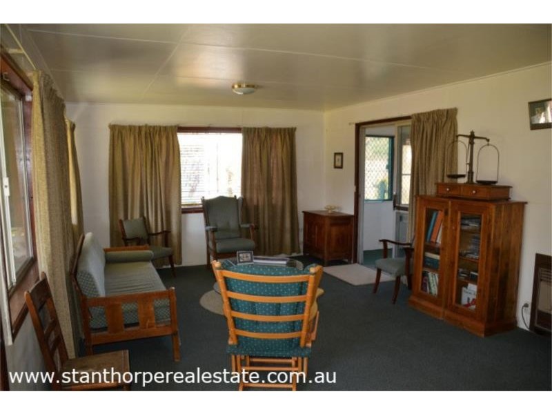 33 Marsh Street, Stanthorpe QLD 4380