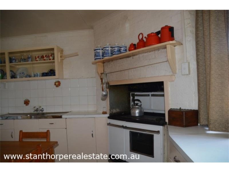 33 Marsh Street, Stanthorpe QLD 4380