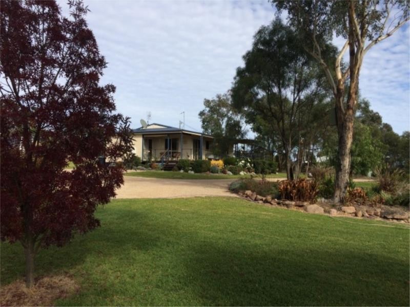 19 Cummerford Road, Glen Aplin via, Stanthorpe QLD 4380