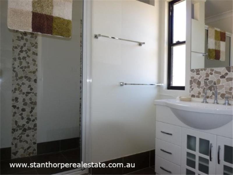 220 Glenlyon Drive, Stanthorpe QLD 4380