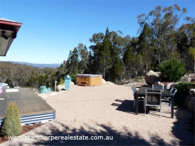 220 Glenlyon Drive, Stanthorpe QLD 4380