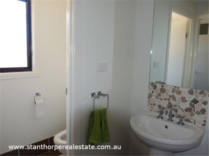 220 Glenlyon Drive, Stanthorpe QLD 4380