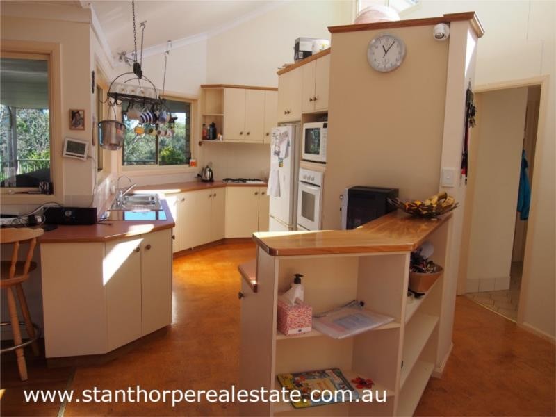 37 Watters Road, Ballandean via, Stanthorpe QLD 4380