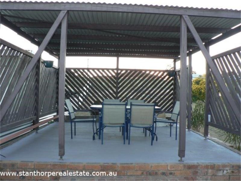 44 Denham Street, Stanthorpe QLD 4380