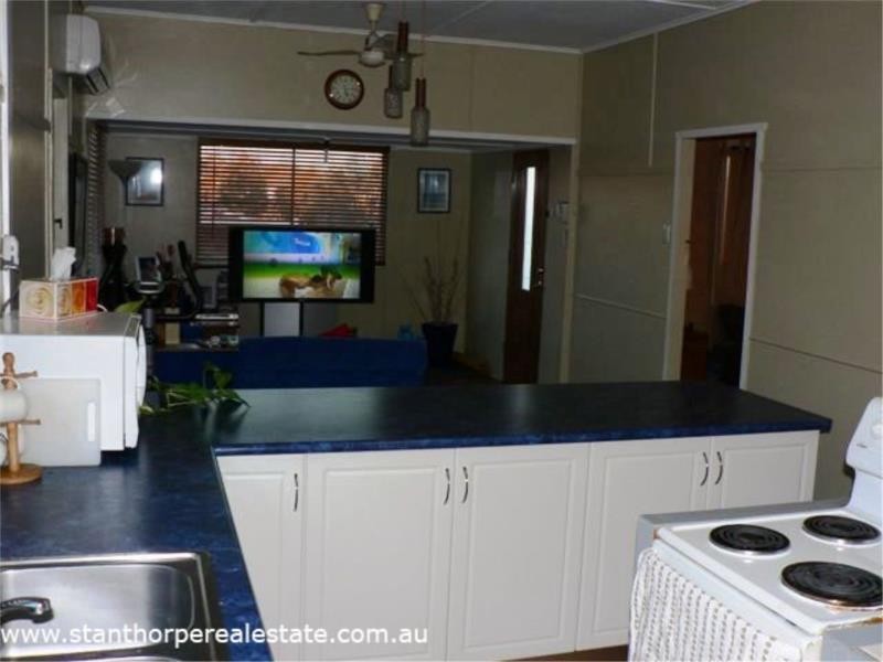 44 Denham Street, Stanthorpe QLD 4380