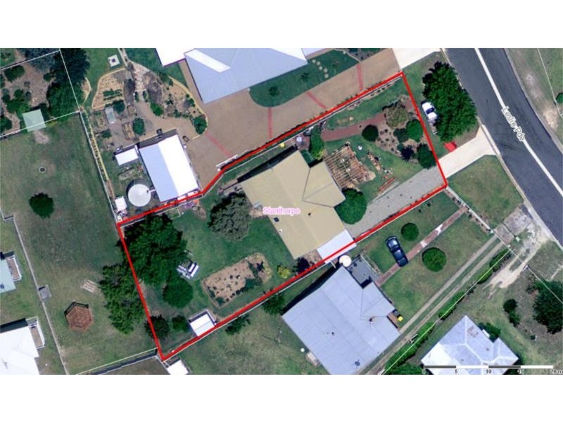 25 Leslie Parade, Stanthorpe QLD 4380