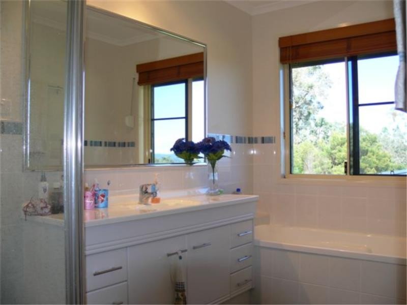 31 Moss Court, Stanthorpe QLD 4380