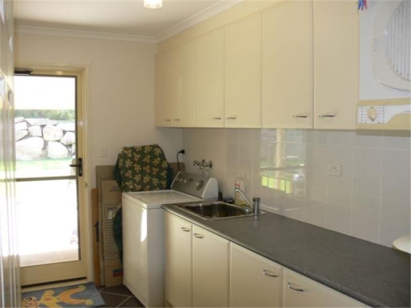 31 Moss Court, Stanthorpe QLD 4380