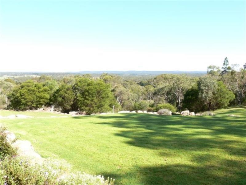 31 Moss Court, Stanthorpe QLD 4380
