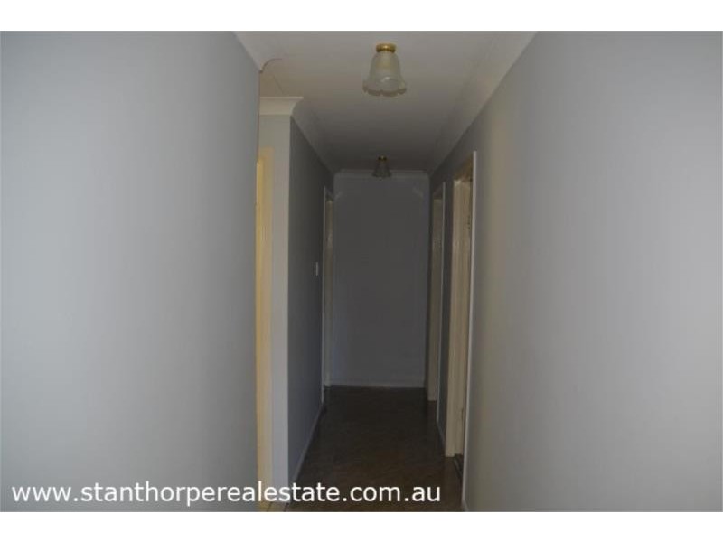 8 Wright Court, Stanthorpe QLD 4380