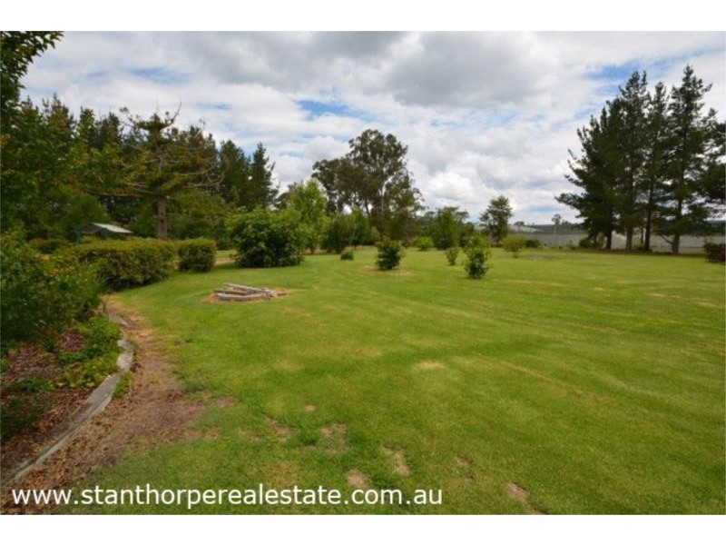 30 Roessler Avenue, Applethorpe via, Stanthorpe QLD 4380