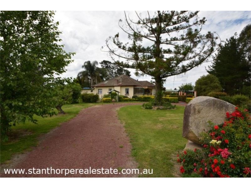 30 Roessler Avenue, Applethorpe via, Stanthorpe QLD 4380