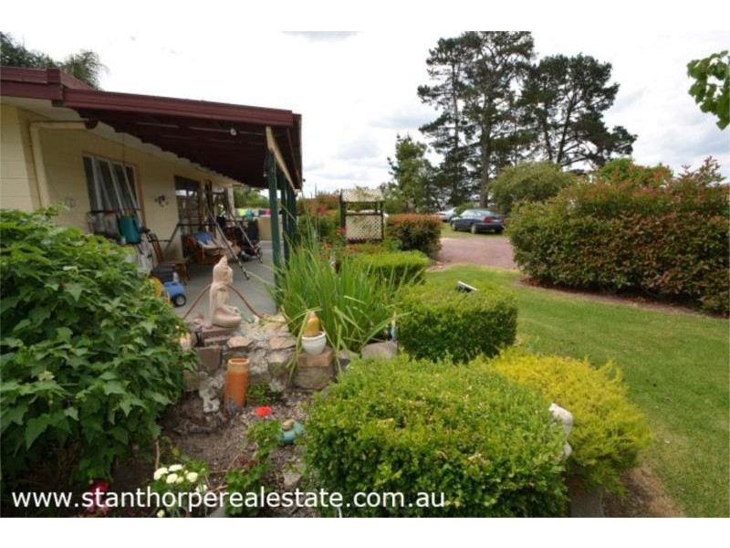 30 Roessler Avenue, Applethorpe via, Stanthorpe QLD 4380