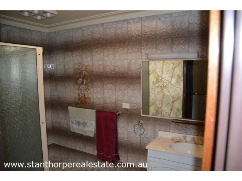 26931 New England Highway, Severnlea via, Stanthorpe QLD 4380