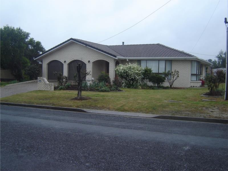 56 College Road, Stanthorpe QLD 4380