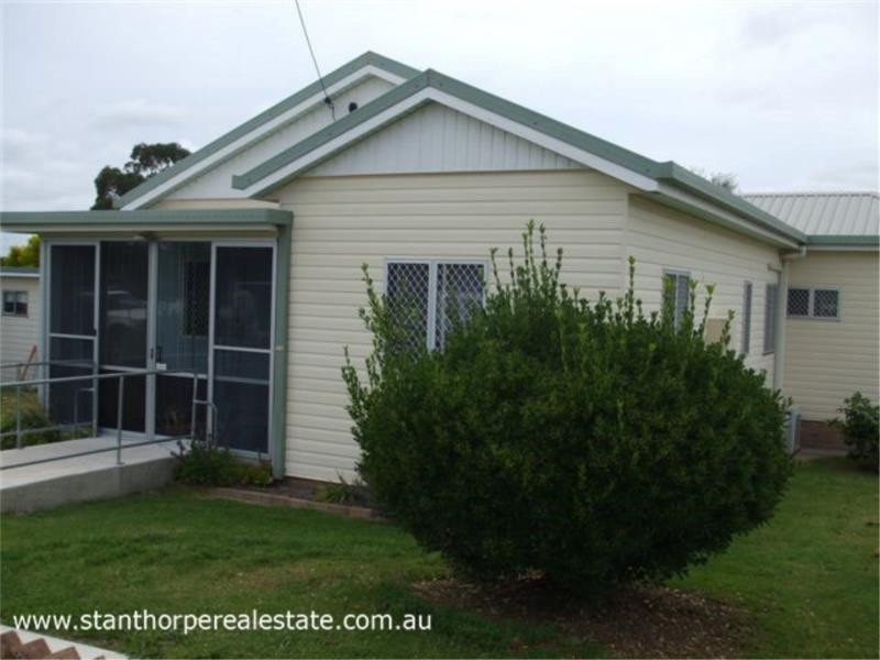 33 Hillcrest Street, Stanthorpe QLD 4380