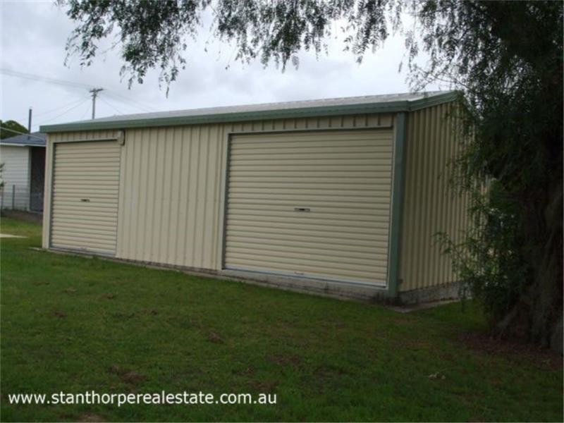 33 Hillcrest Street, Stanthorpe QLD 4380