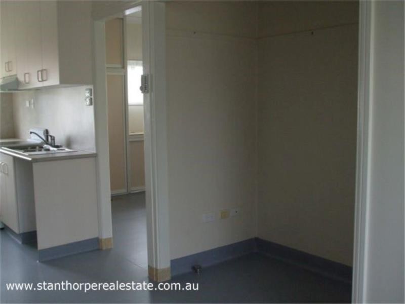 33 Hillcrest Street, Stanthorpe QLD 4380