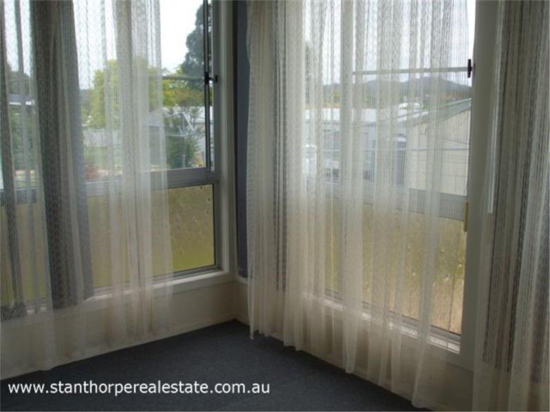 33 Hillcrest Street, Stanthorpe QLD 4380