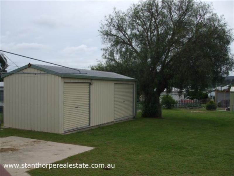 33 Hillcrest Street, Stanthorpe QLD 4380