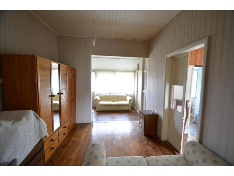 9 McGlew Street, Stanthorpe QLD 4380