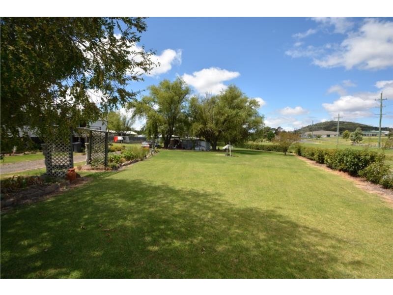 9 McGlew Street, Stanthorpe QLD 4380