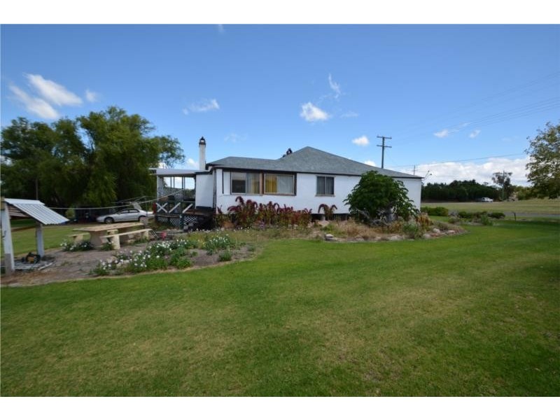 9 McGlew Street, Stanthorpe QLD 4380