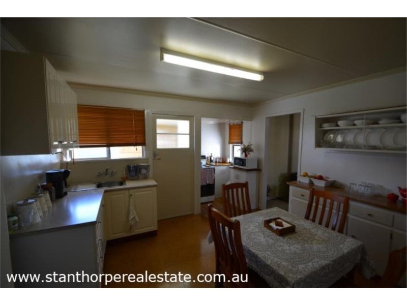 4 Thorpe Street, Stanthorpe QLD 4380